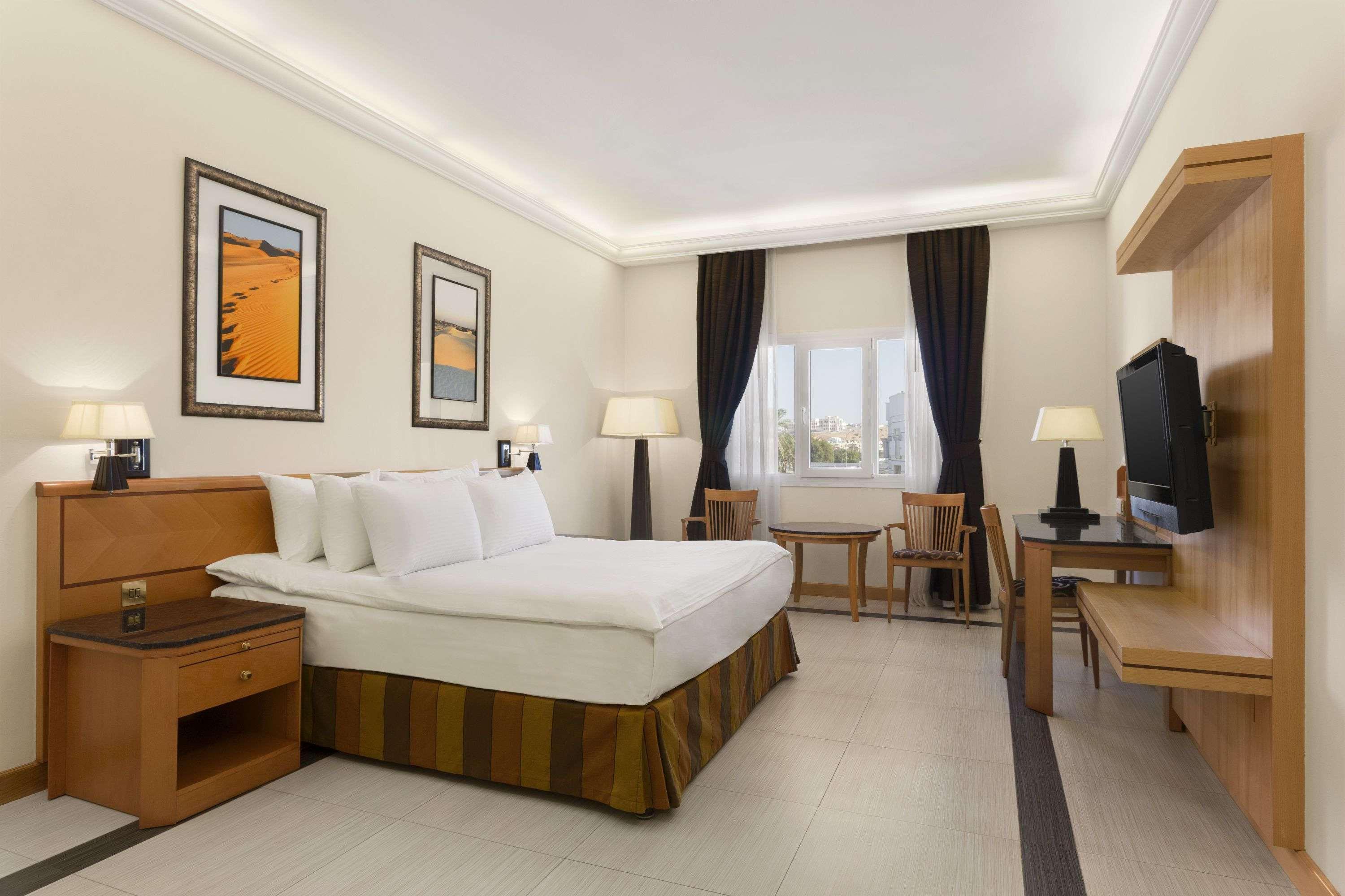 Ramada Qurum Beach Hotel Μουσκάτ Εξωτερικό φωτογραφία