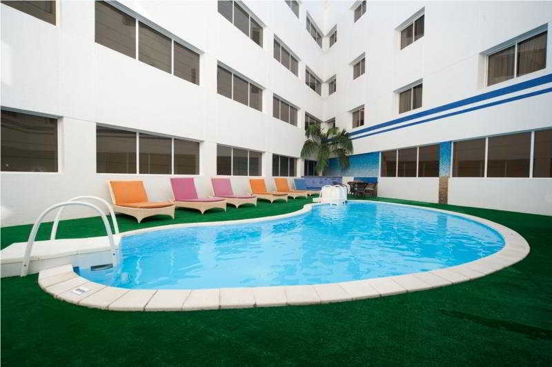 Ramada Qurum Beach Hotel Μουσκάτ Εξωτερικό φωτογραφία